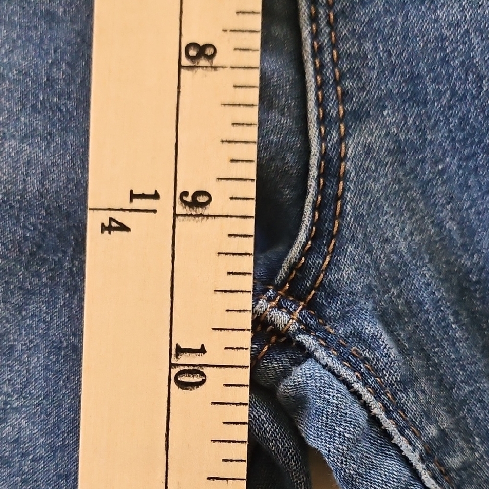 Curve Appeal Mid-Rise Skinny Jeans with Comfort Waistband - Picture 4 of 7